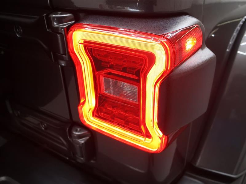 2022 JEEP WRANGLER 4XE Unlimited Sahara