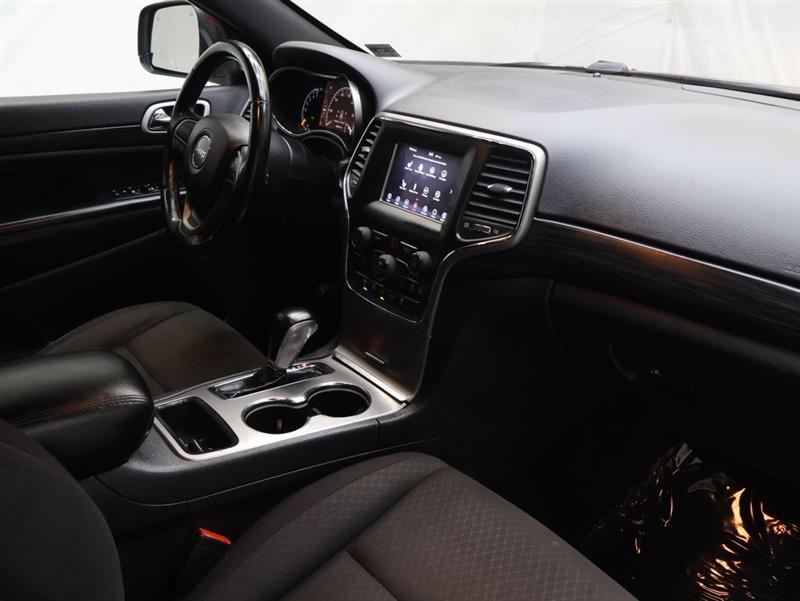2021 JEEP GRAND CHEROKEE Laredo E