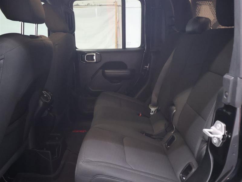 2021 JEEP GLADIATOR SPORT S