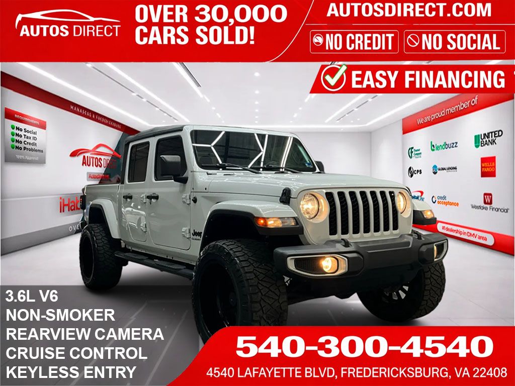 2022 Jeep Gladiator Sport S's photo