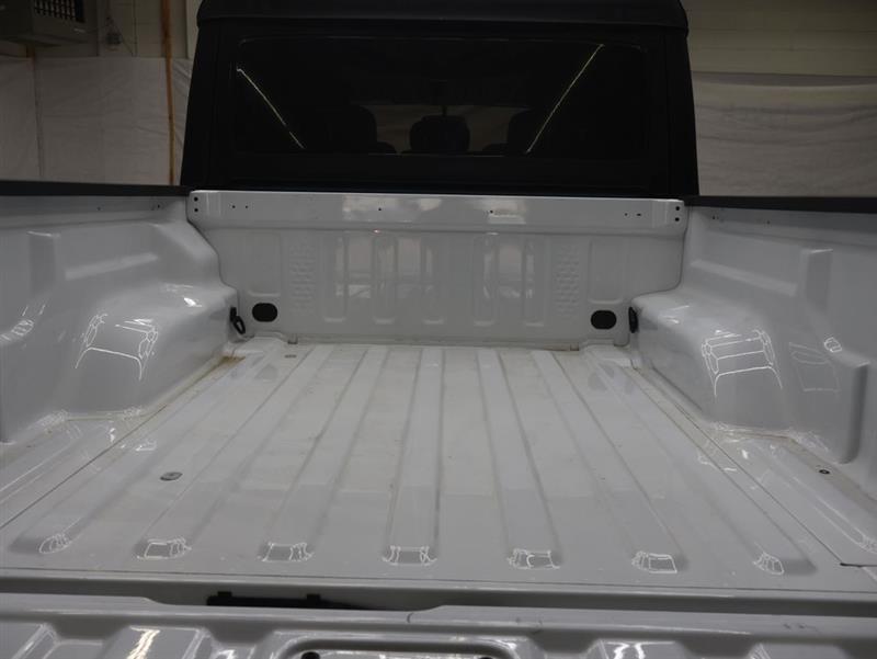 2022 JEEP GLADIATOR SPORT S
