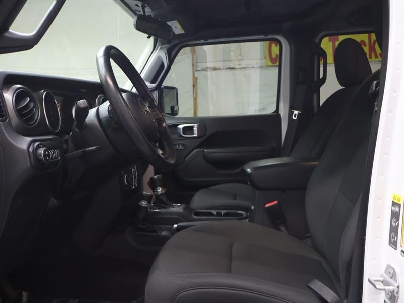 2022 JEEP GLADIATOR SPORT S