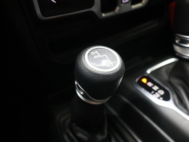 2022 JEEP GLADIATOR SPORT S