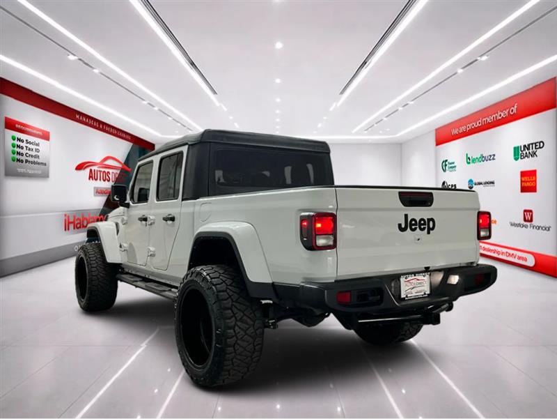 2022 JEEP GLADIATOR SPORT S