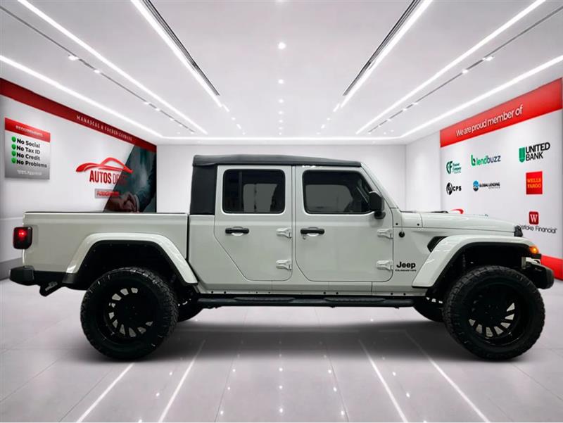 2022 JEEP GLADIATOR SPORT S