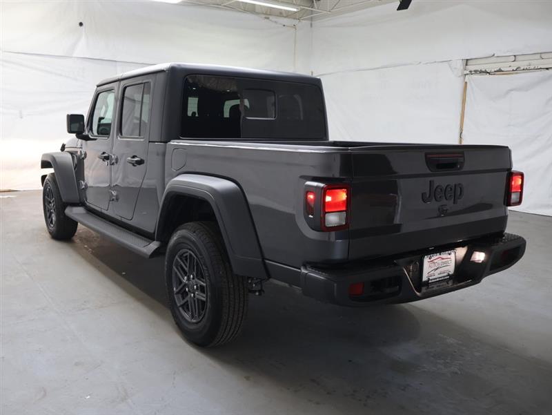 2025 JEEP GLADIATOR SPORT S