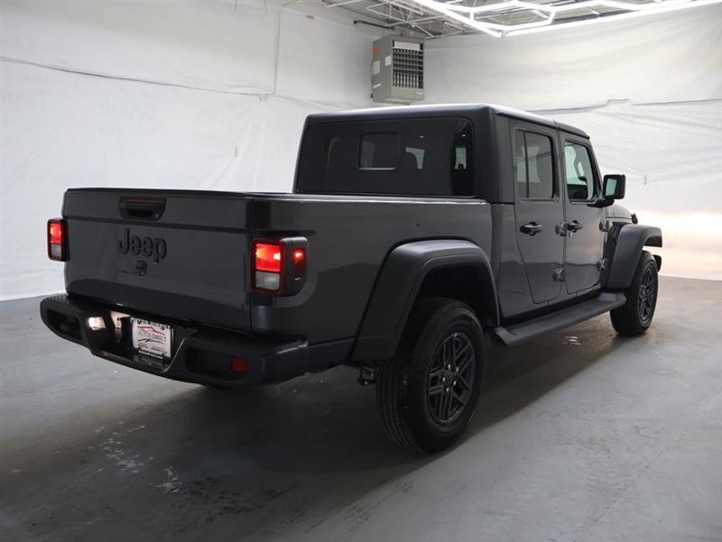 2025 JEEP GLADIATOR SPORT S