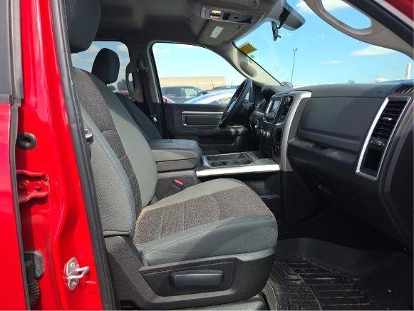 2017 RAM 1500 SLT