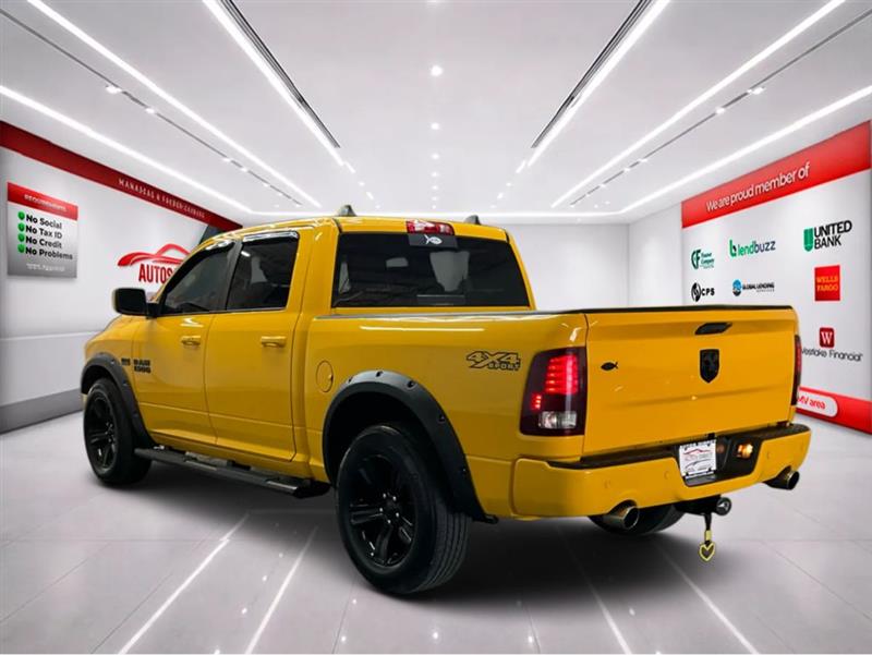 2016 RAM 1500 SPORT