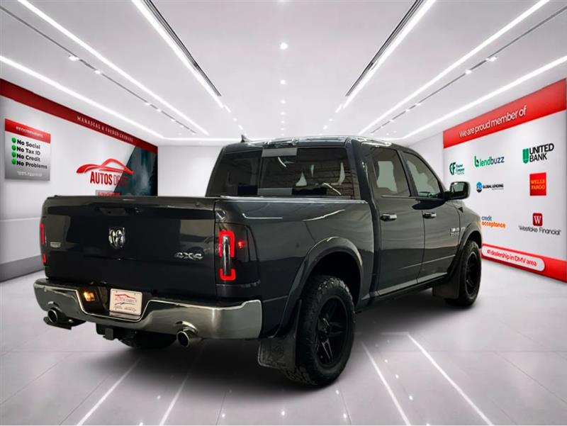 2016 RAM 1500 LARAMIE