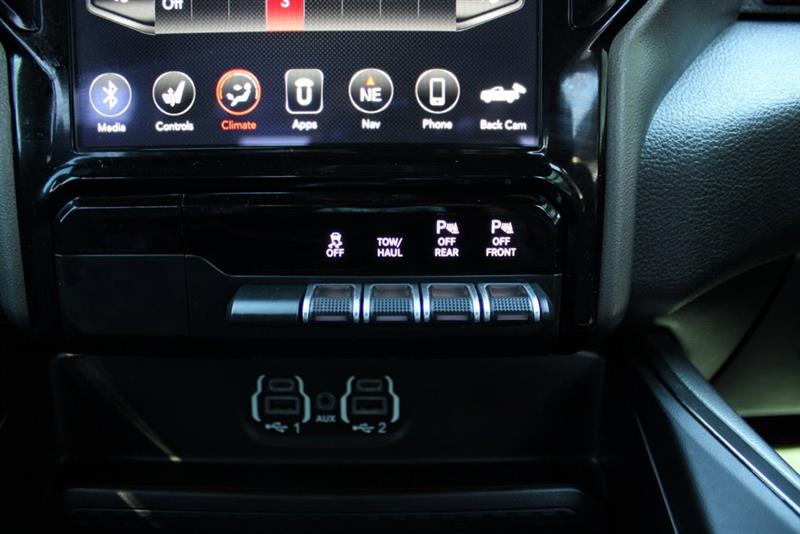 2020 RAM 1500 SPORT