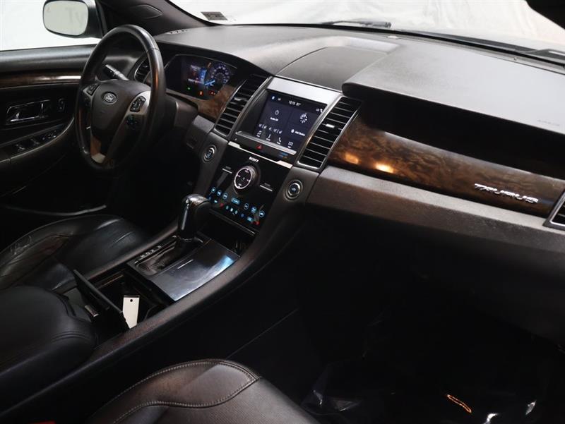 2019 FORD TAURUS LIMITED