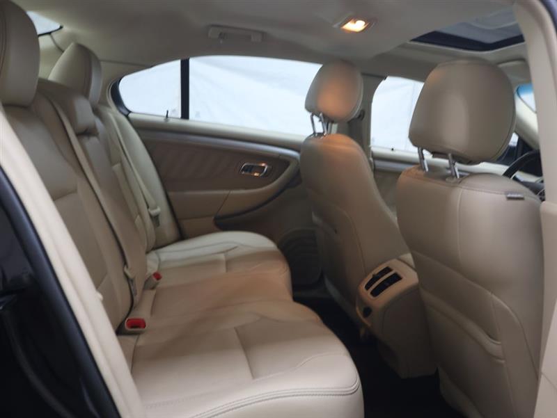 2018 FORD TAURUS SEL
