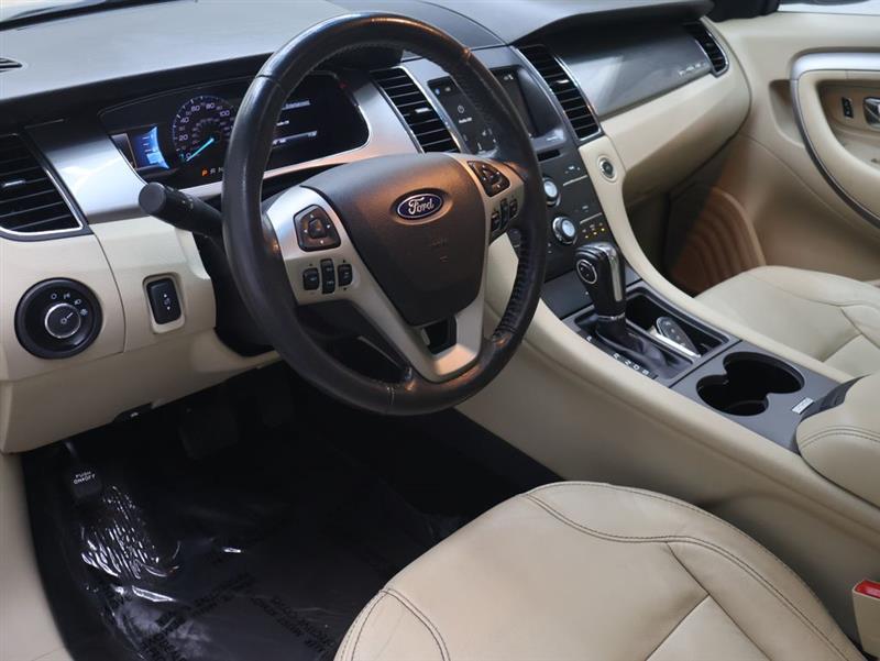 2018 FORD TAURUS SEL