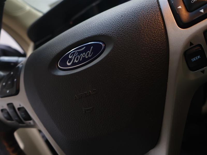 2018 FORD TAURUS SEL
