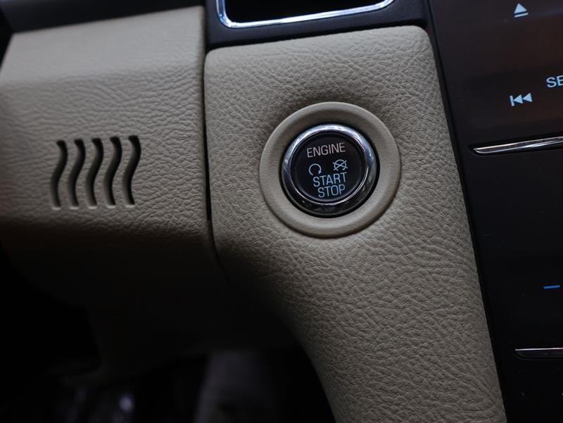 2018 FORD TAURUS SEL