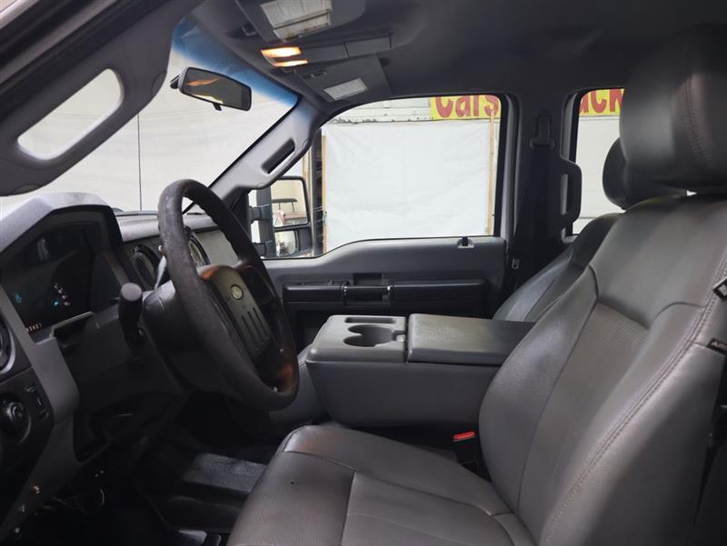 2016 FORD SUPER DUTY F-550 DRW XL