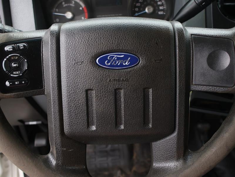 2014 FORD SUPER DUTY F-550 DRW XL