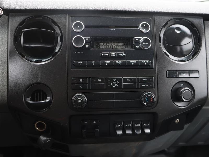 2014 FORD SUPER DUTY F-550 DRW XL