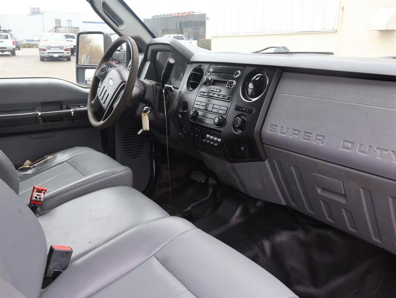 2014 FORD SUPER DUTY F-550 DRW XL