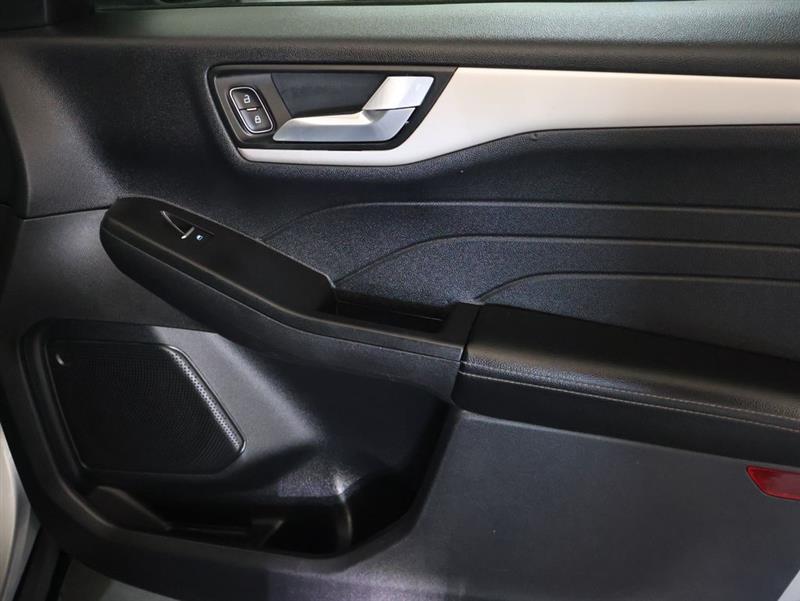 2021 FORD ESCAPE SE HYBRID