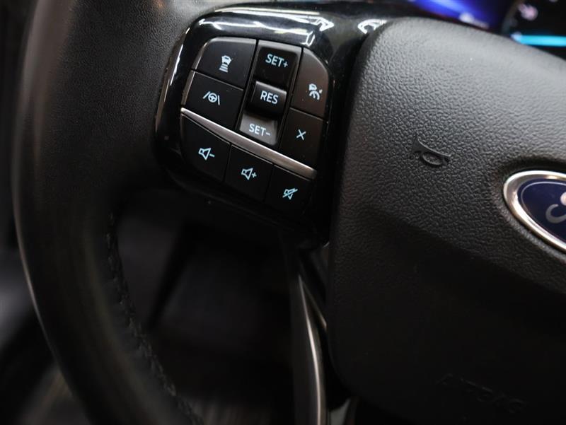 2022 FORD ESCAPE SEL HYBRID