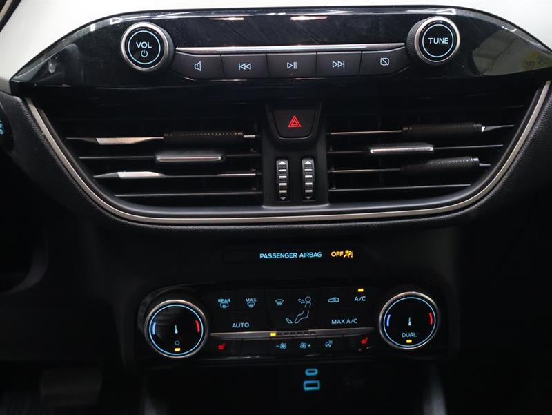 2022 FORD ESCAPE SEL HYBRID