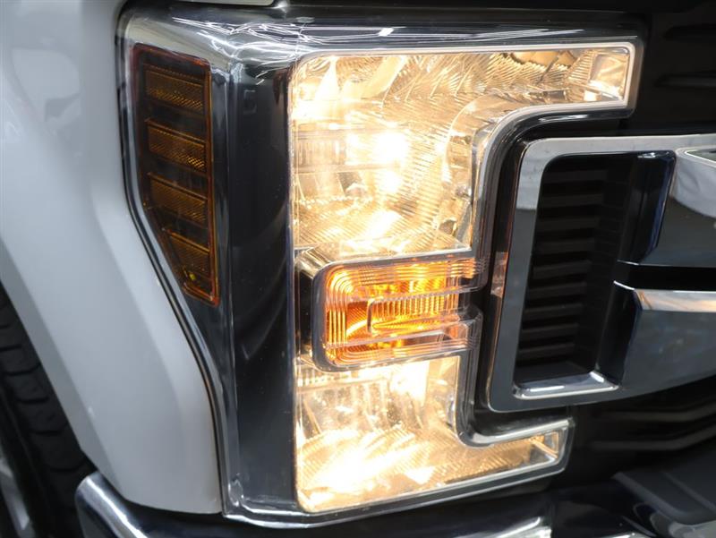 2019 FORD SUPER DUTY F-250 SRW XLT