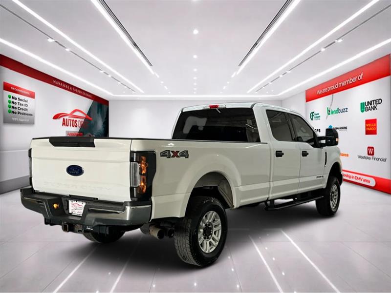 2019 FORD SUPER DUTY F-250 SRW XLT