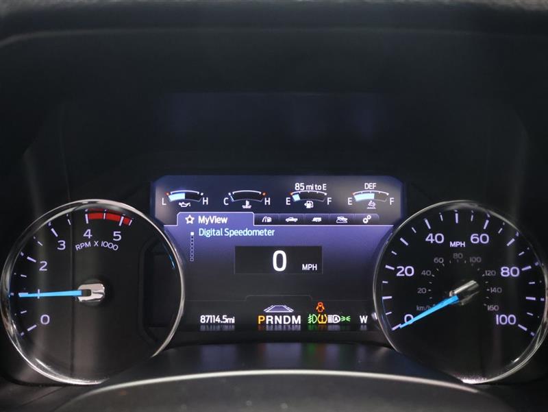 2021 FORD SUPER DUTY F-250 SRW LARIAT CREW CAB 4WD w/NAVIGATION SYSTEM & MOONROOF