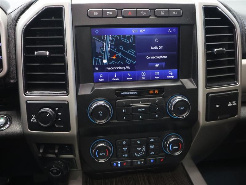 2021 FORD SUPER DUTY F-250 SRW LARIAT CREW CAB 4WD w/NAVIGATION SYSTEM & MOONROOF