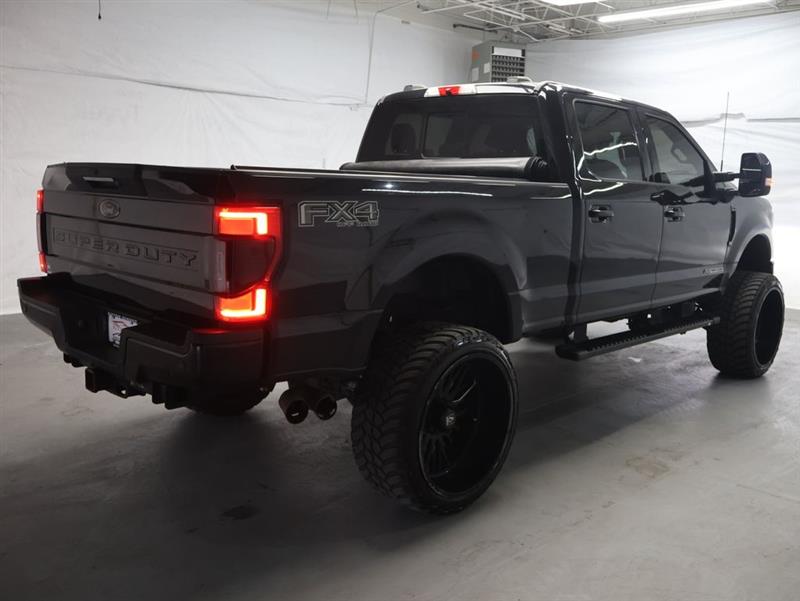 2021 FORD SUPER DUTY F-250 SRW LARIAT CREW CAB 4WD w/NAVIGATION SYSTEM & MOONROOF