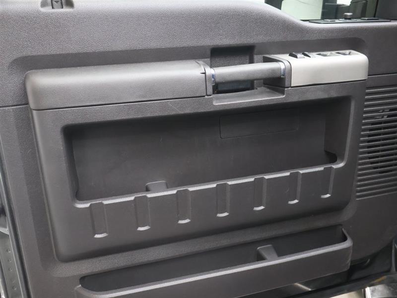 2016 FORD SUPER DUTY F-350 SRW Lariat