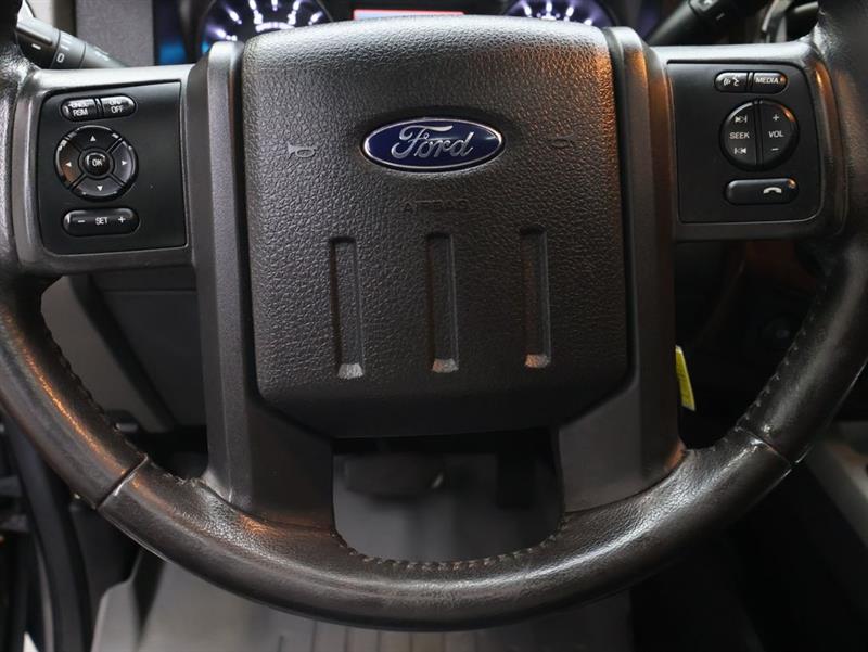 2016 FORD SUPER DUTY F-350 SRW Lariat