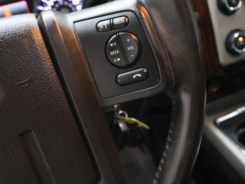 2016 FORD SUPER DUTY F-350 SRW Lariat