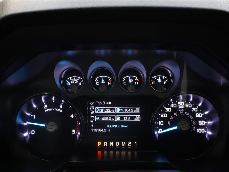 2016 FORD SUPER DUTY F-350 SRW Lariat