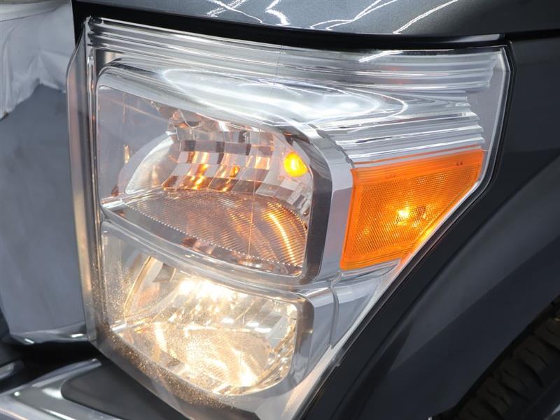 2016 FORD SUPER DUTY F-350 SRW Lariat