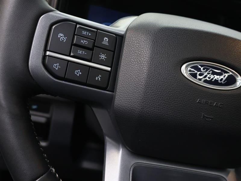 2024 FORD SUPER DUTY F-450 DRW LARIAT