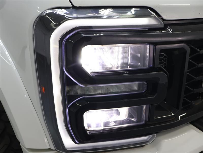 2024 FORD SUPER DUTY F-450 DRW LARIAT