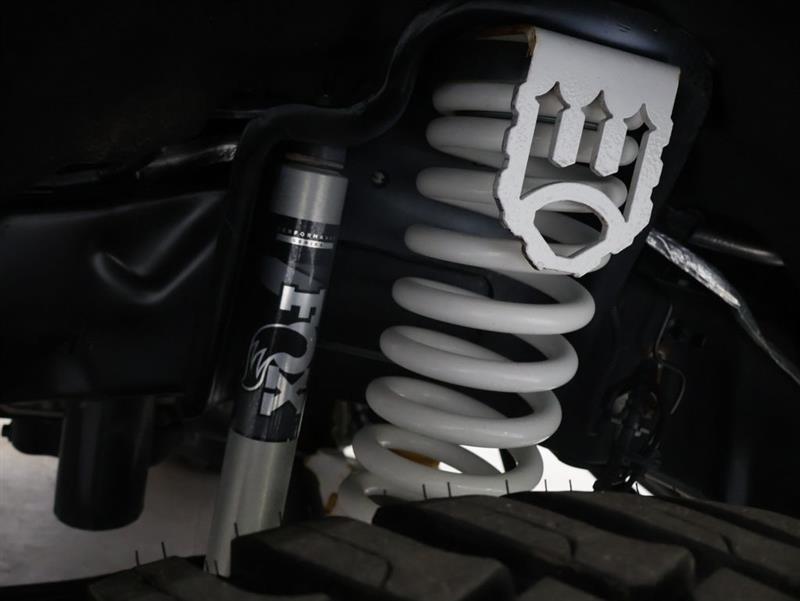 2024 FORD SUPER DUTY F-450 DRW LARIAT