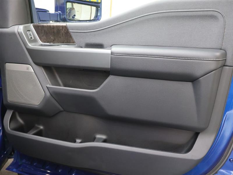 2026 FORD SUPER DUTY F-450 DRW LARIAT