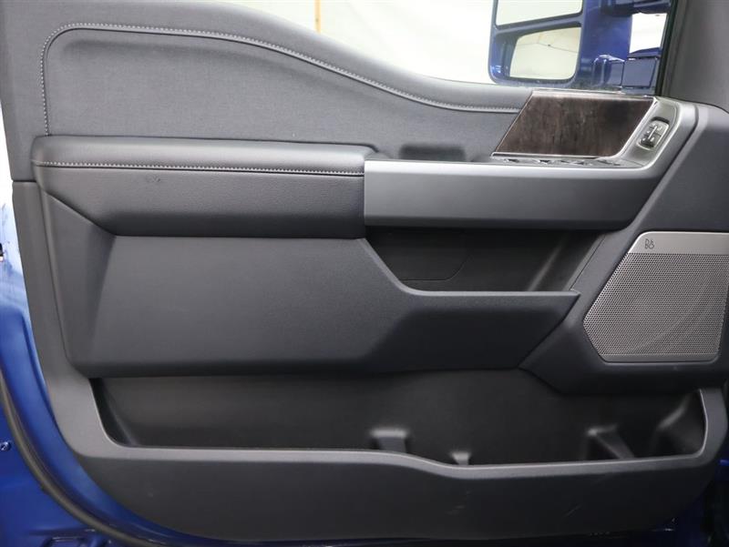 2026 FORD SUPER DUTY F-450 DRW LARIAT