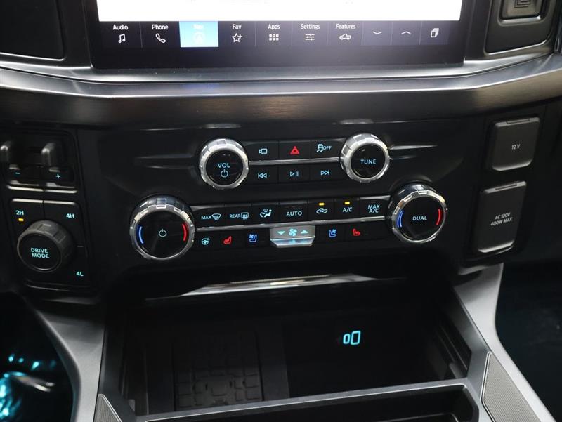 2026 FORD SUPER DUTY F-450 DRW LARIAT