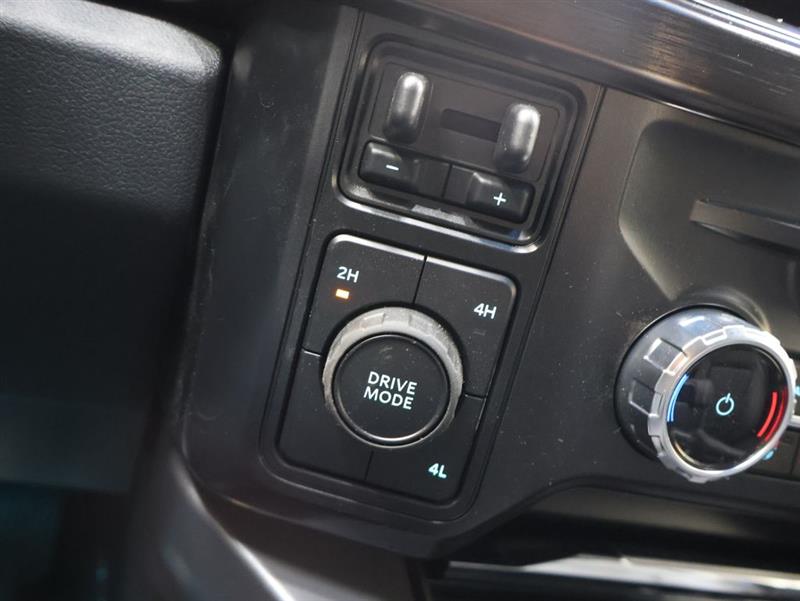 2026 FORD SUPER DUTY F-450 DRW LARIAT