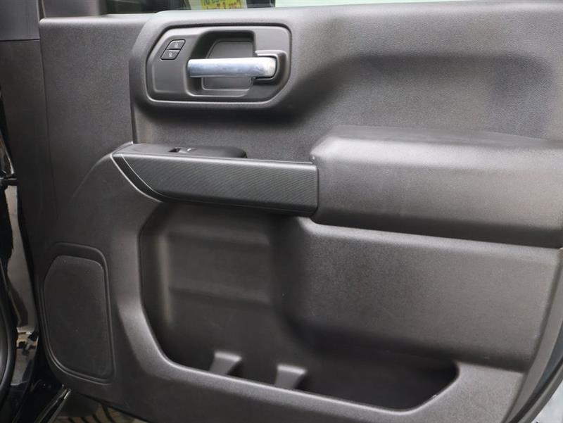 2023 CHEVROLET SILVERADO 2500HD Custom