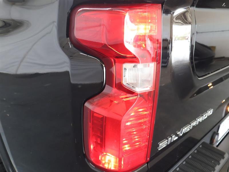 2023 CHEVROLET SILVERADO 2500HD Custom