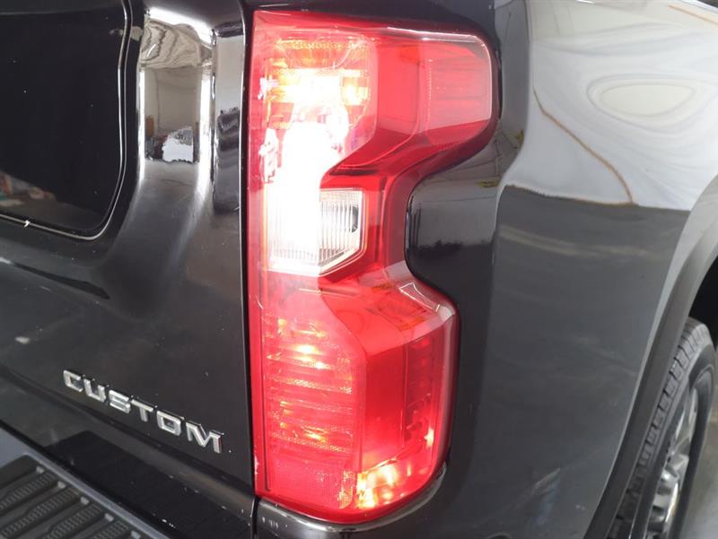 2023 CHEVROLET SILVERADO 2500HD Custom