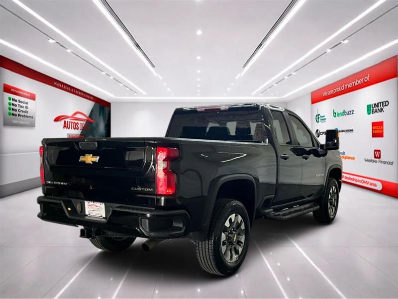 2023 CHEVROLET SILVERADO 2500HD Custom