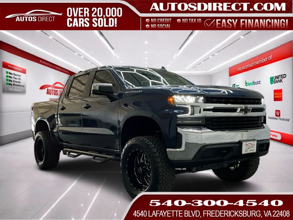 2019 Chevrolet Silverado 1500 LT 4WD Crew Cab Standard Box's photo