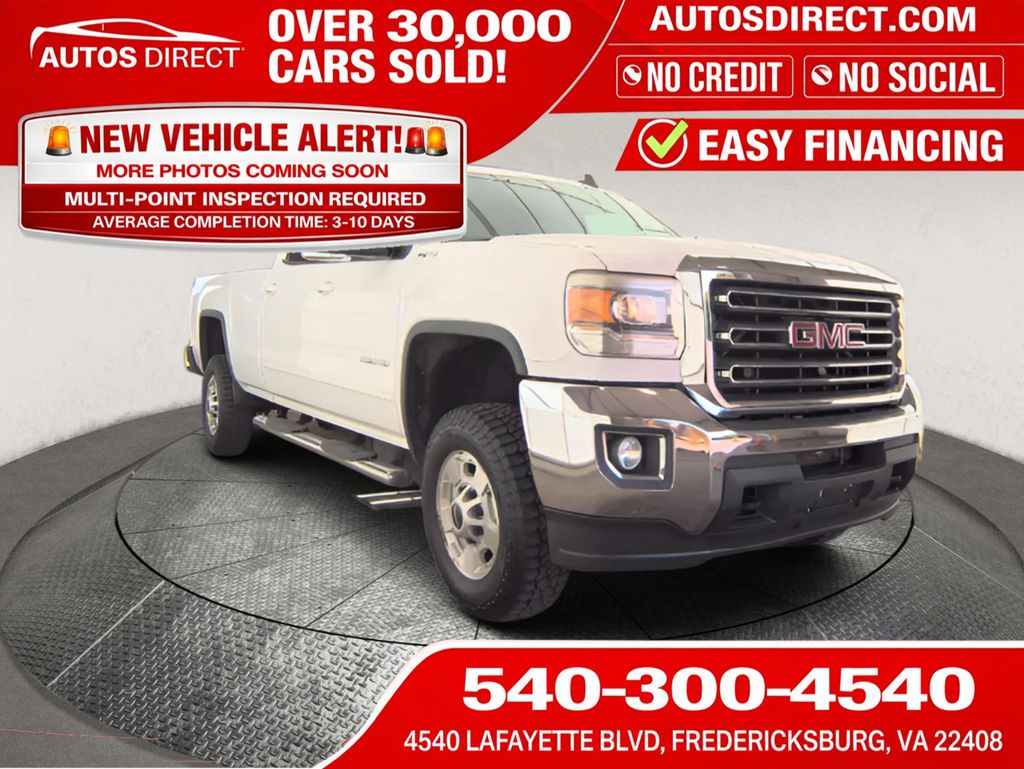 2015 GMC Sierra 4WD Crew Cab Standard Box SLE's photo